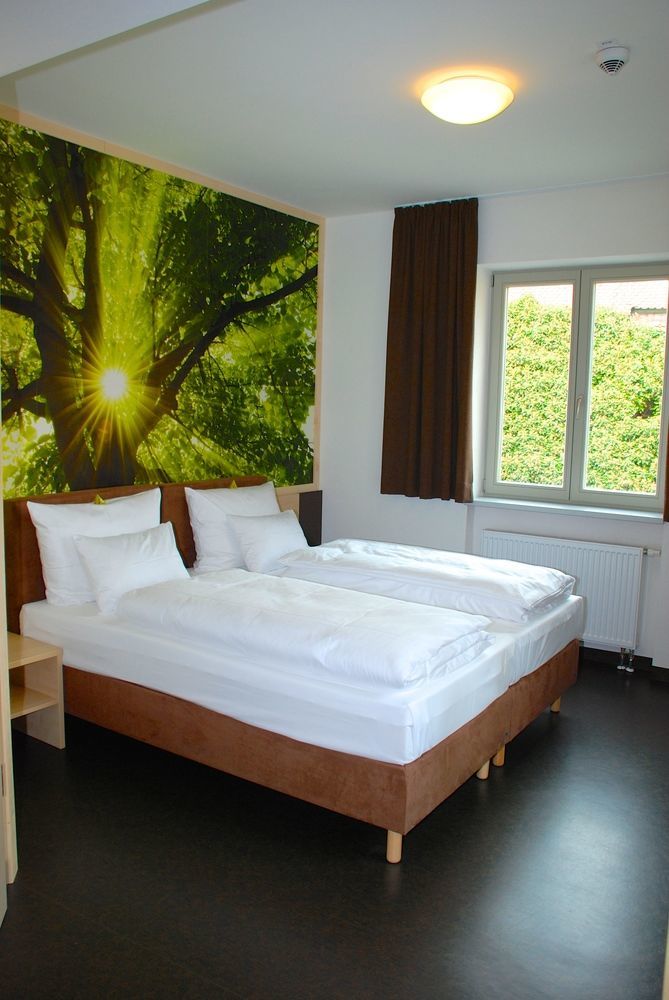 Hezelhof'S Radl-Hotel Wassertruedingen Экстерьер фото